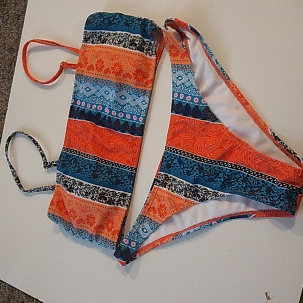 WOMENS TWO- PIECE BIKINI 👙
